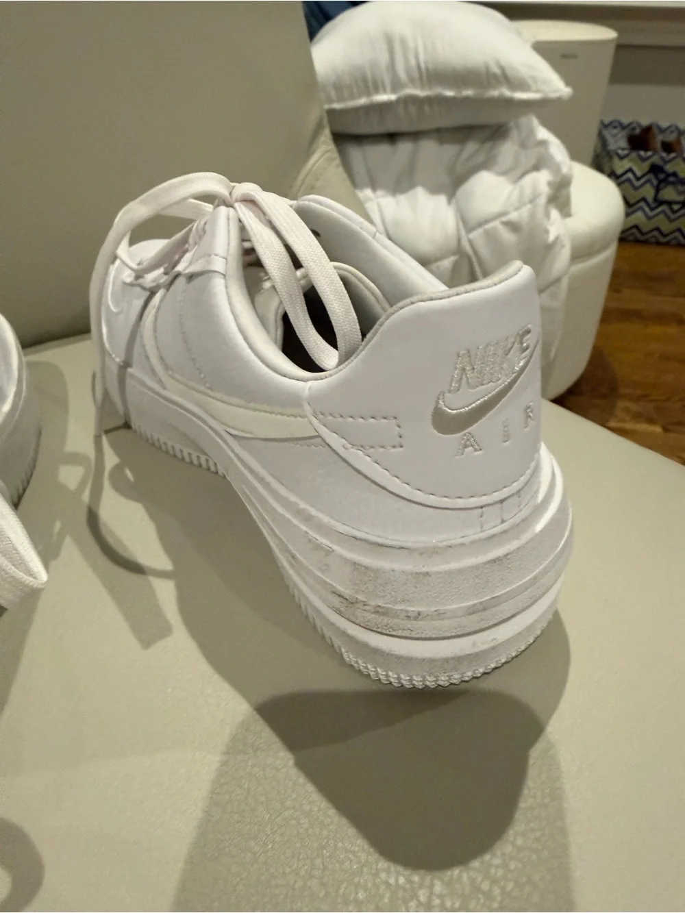 Nike low top